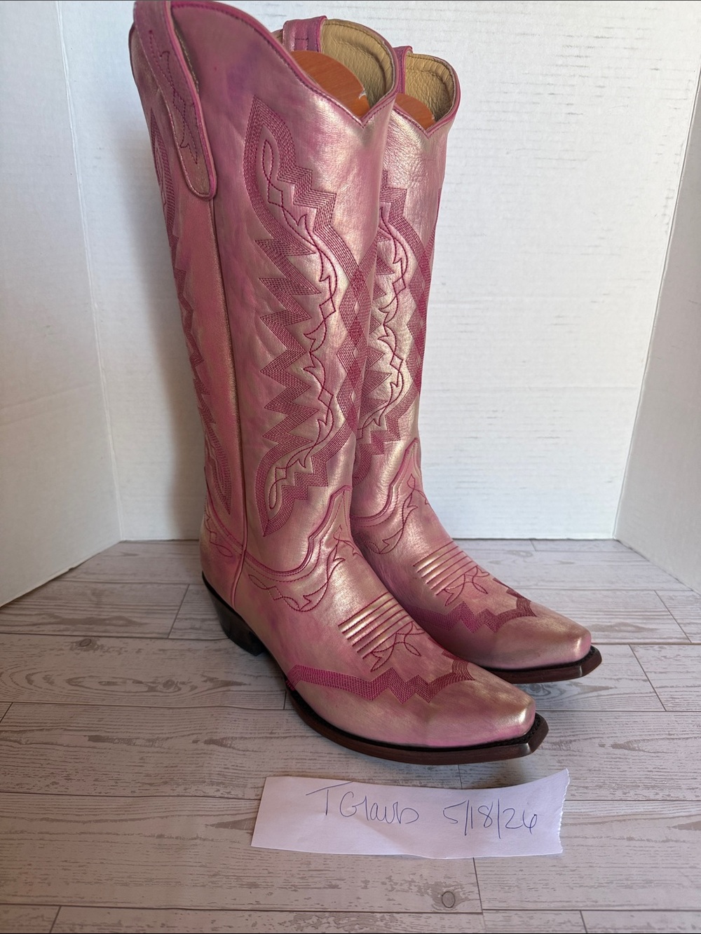 Old Gringo Pink Peyton 15 inch boot new